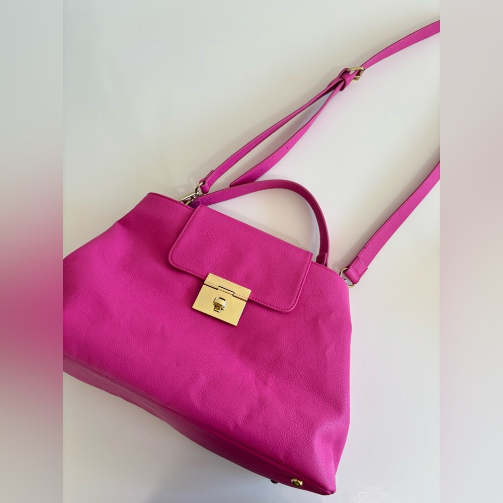 Charming Charlie‎ Carry it all Pink Crossbody Bag Adjustable Strap
